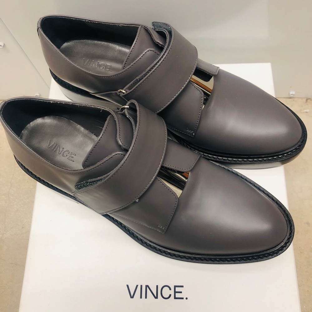 NEW VINCE. Italian Leather Loafers Oxfords